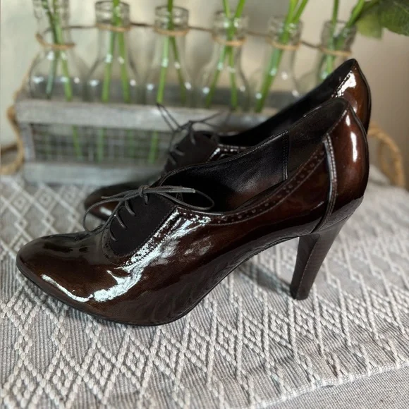 Via Spiga Oxford 3 1/2” heels Cooper/Brown Patent Leather. Women’s Size 7 1/2 - Picture 4 of 11